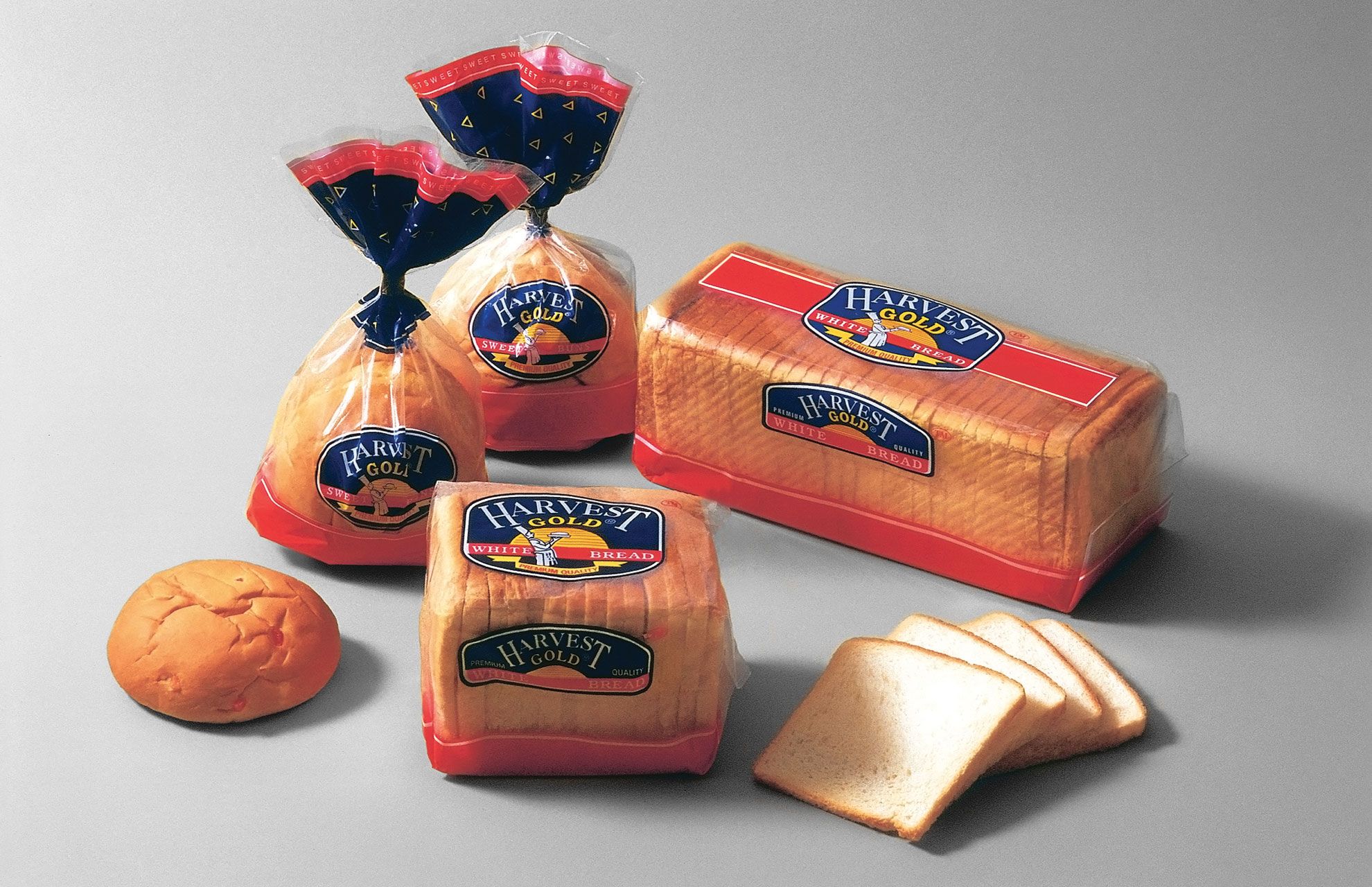 harvest-gold-white-bread-brand-system-bun-packaging