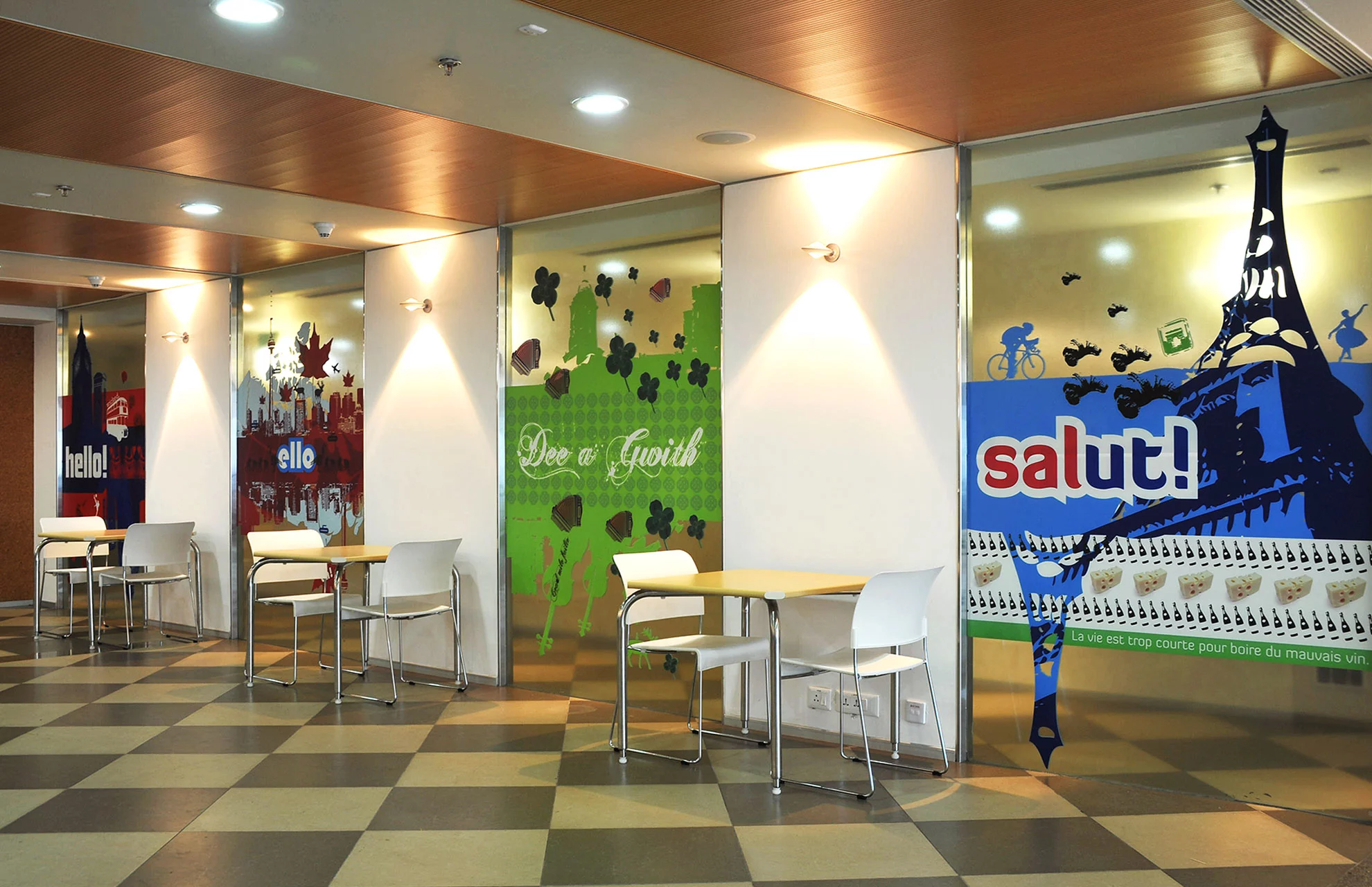 lopez-design-mercer-noida-cafeteria-graphics-cafe-